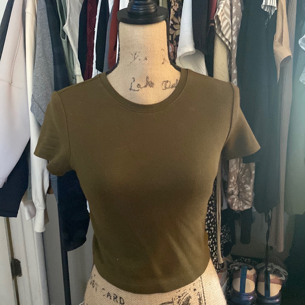 F21 Tee
